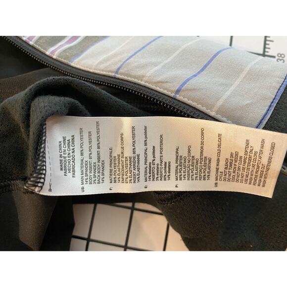 ADIDAS Climacool Womens XS Gray Lightweight Running Jacket Hoodie Zip Pockets - Picture 10 of 12